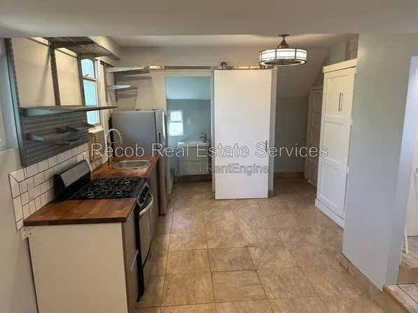 8305 Finley Ave, La Mesa, CA 91941