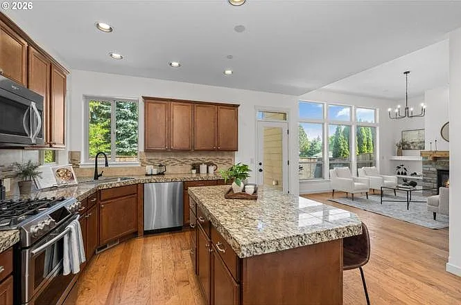 16147 SW Medallion Ln — Photo 21