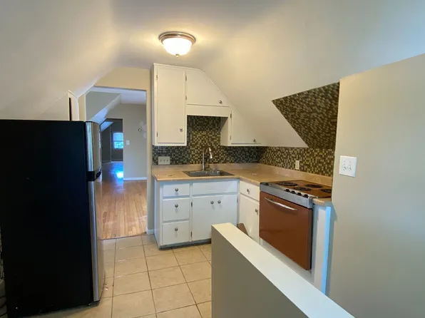 323 Prospect Ave NE, 323 Prospect Ave NE APT 5, Grand Rapids, MI 49503
