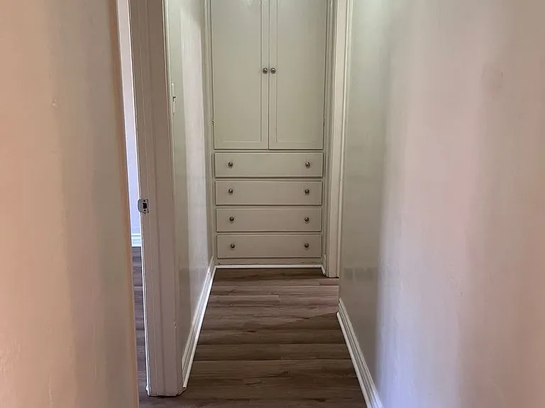 2386 Magnolia Ave — Photo 9