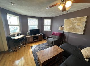 217 Holland St APT 2B, Somerville, MA 02144