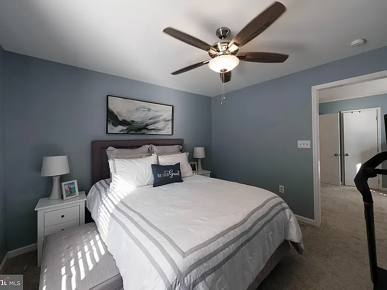2640 Grandview Blvd — Photo 27