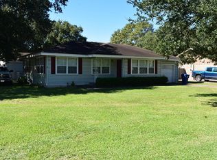 1720 Old Van Vleck Rd, Bay City, TX 77414