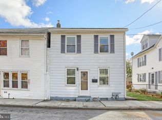 16 E Green St, Mechanicsburg, PA 17055