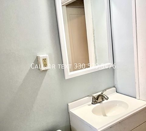 5th image of 12015 Clifton Blvd #17