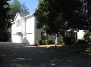 3975 SE Roethe Rd, Milwaukie, OR 97267