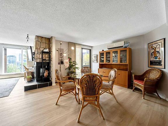 3rd image of 300 N Meredith Rd NE #407