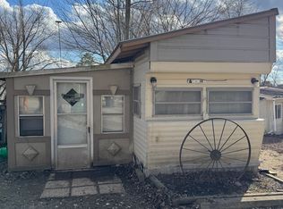5021 Van Bibber Lake Est, Greencastle, IN 46135