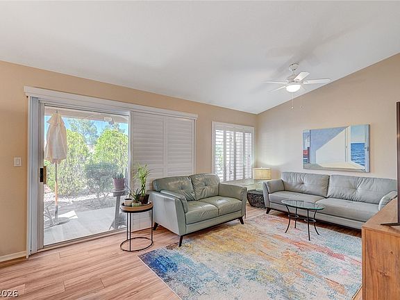 5th image of 9944 Bundella Dr