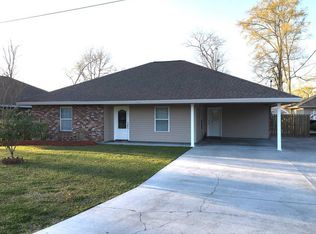 136 Merian St, Schriever, LA 70395