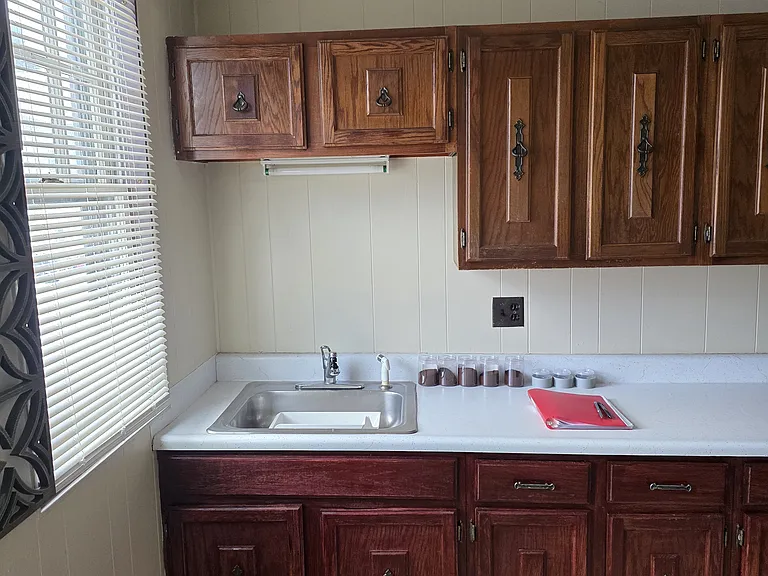 98 Wood St #3 — Photo 6