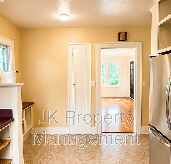 2217 1st Ave S — Photo 10