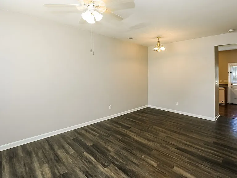3019 Nevin Place Dr — Photo 6
