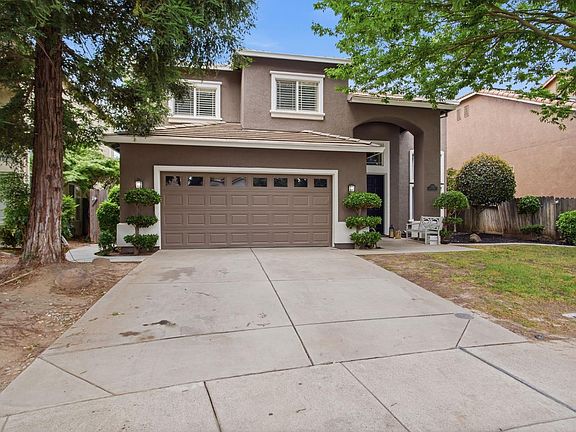 2nd image of 3705 Amestoy Ct