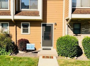 8757 W Cornell Ave APT 4, Lakewood, CO 80227