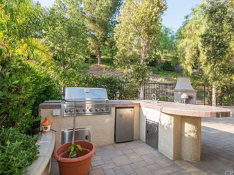 20703 Lugano Way — Photo 31