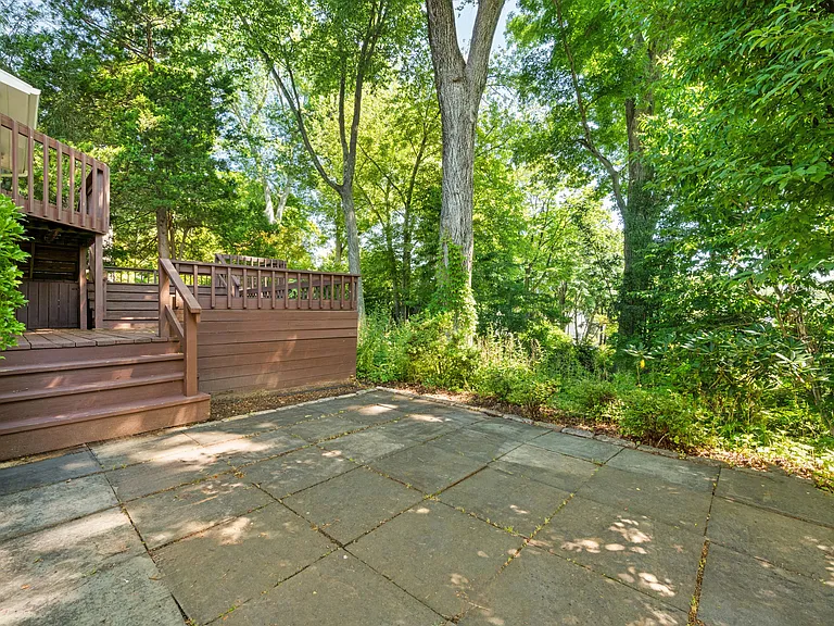 65 Bailey Rd — Photo 28