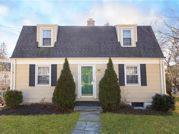 9 Randolph Rd, White Plains, NY 10607