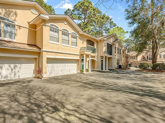 4th image of 4 Indigo Run Dr APT 3410