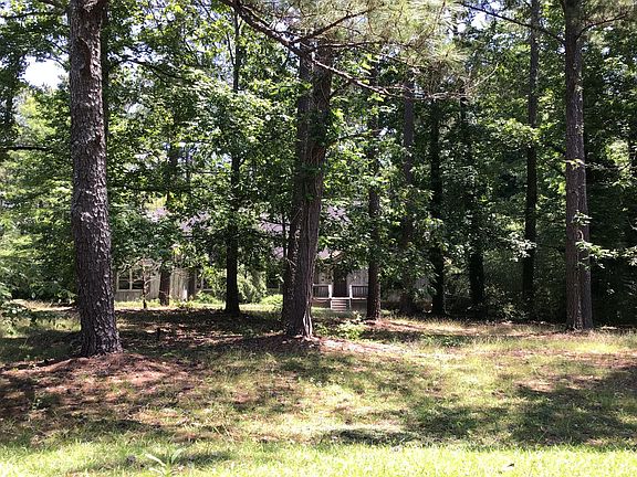 2nd image of 1773 Beech Hollow Ln