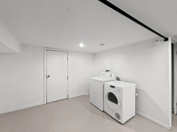 476a Jefferson Avenue image 7 of 9