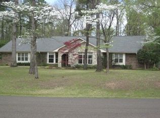 14 Hickory Ridge Dr, Texarkana, TX 75503