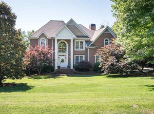 2 Juneberry Ct, Greer, SC 29651