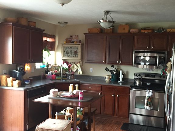 3rd image of 2558 Ashton Ln