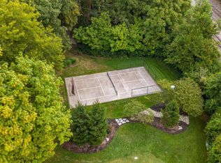 8 Modoc Trl, Saint Louis, MO 63122