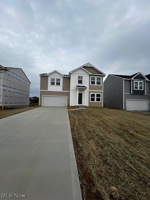 1st image of 3059 McIntosh Dr NE