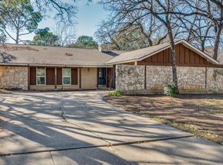 3406 Halifax Dr, Arlington, TX 76013