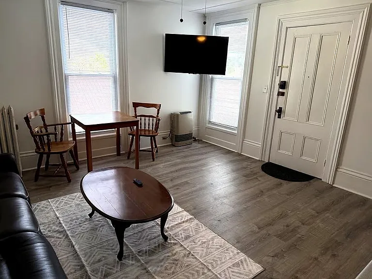 166 Main St #21 — Photo 6