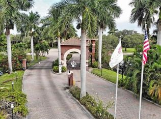 10263 Gandy Blvd N APT 110, Saint Petersburg, FL 33702