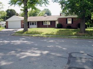 199 N Elm St, Lititz, PA 17543