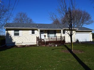 10484 Wake Robin Ln, Grand Blanc, MI 48439