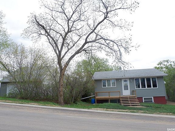 2nd image of 2007 1st St S