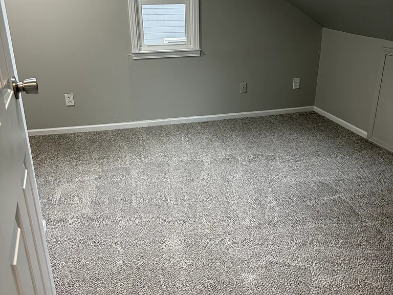 5444 Cedar St — Photo 15