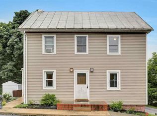 415 Red Mill Rd, Etters, PA 17319