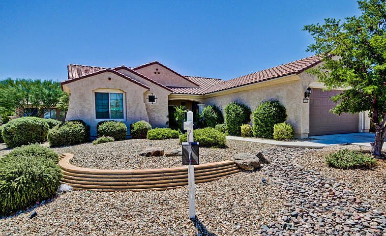 1st image of 26453 W Yukon Dr