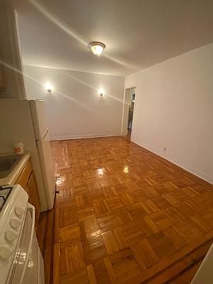 4th image of 665 88th St APT A5