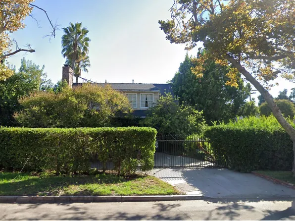 5904 Mammoth Ave, Van Nuys, CA 91401