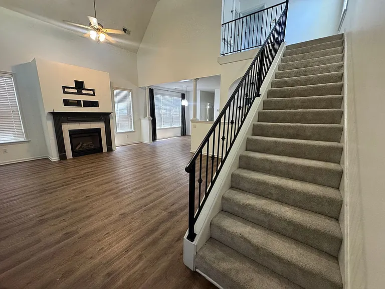 1343 Island Pl E — Photo 8