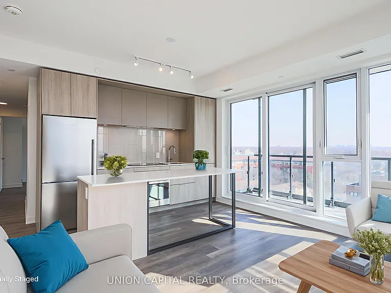130 River St #902 — Photo 3