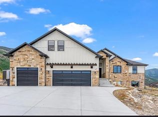 838 E Mountain Rd, North Ogden, UT 84414