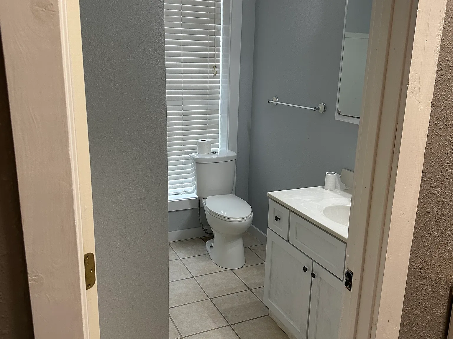 514 Loras Blvd — Photo 3