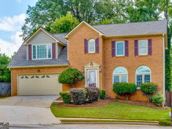 3145 Oak Meadow Dr, Snellville, GA 30078