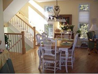 2nd image of 100 Panorama Dr