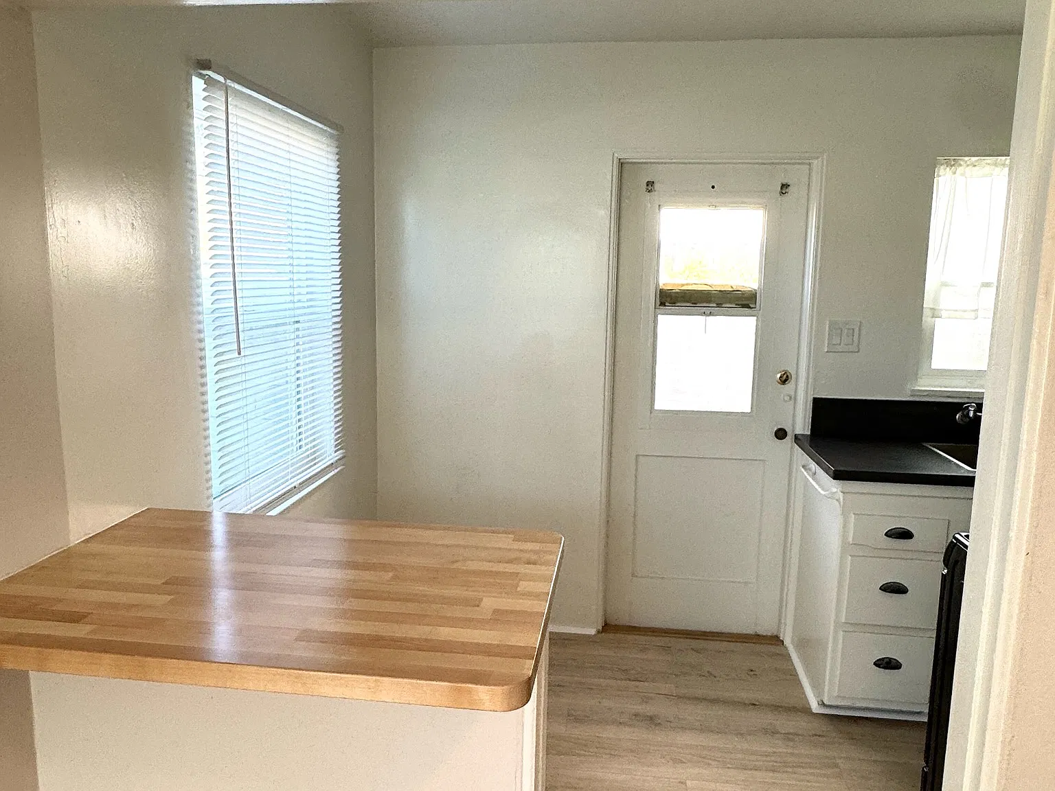 1 bed, 498 sqft, $1,995 — Photo 1