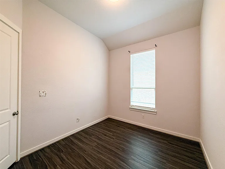 249 Heartleaf Rd — Photo 30