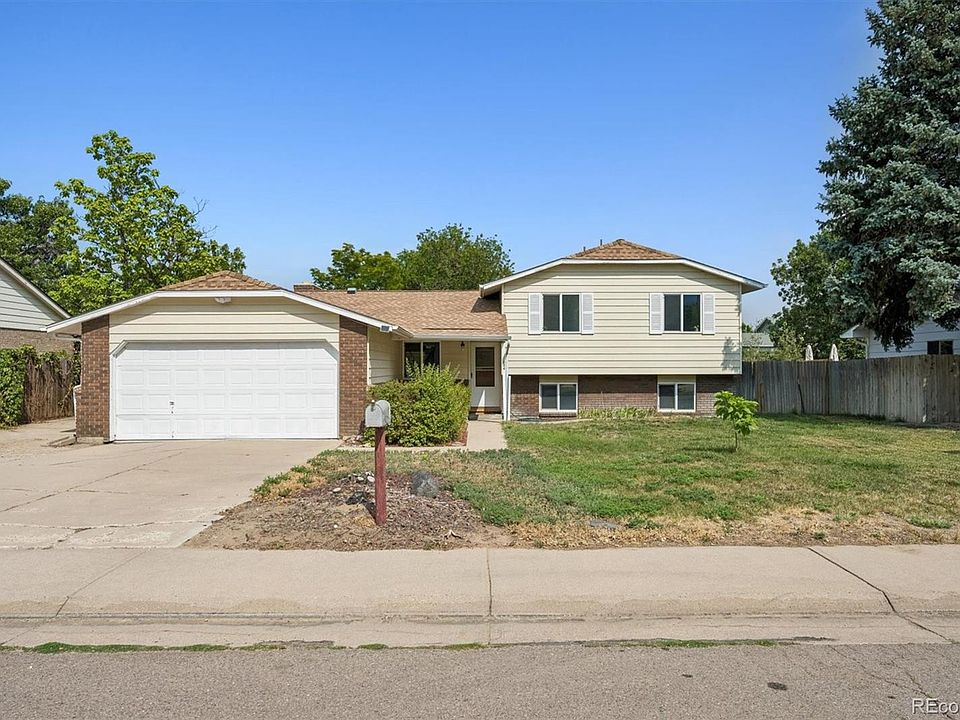 1st image of 834 S 13th Avenue